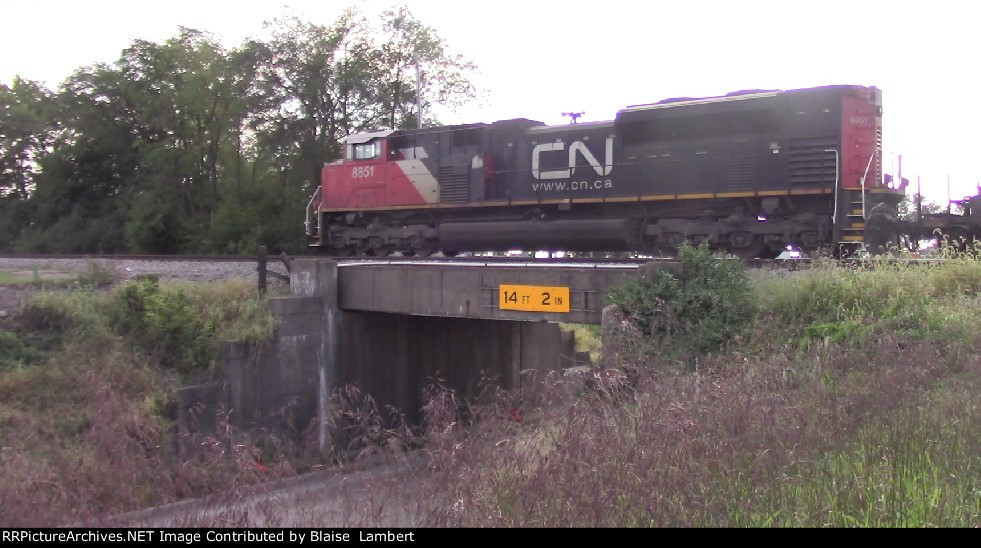 CN E271